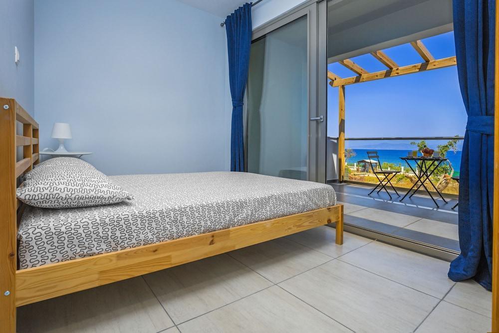 Rhodes Sea Ixia (Rhodes)